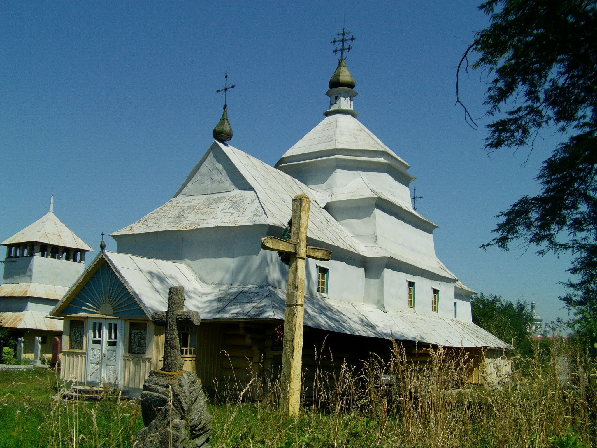 Церква Святого Архистратига Михаїла - Цуцилів
