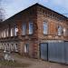 Двухэтажный кирпичный дом в городе Сарапул