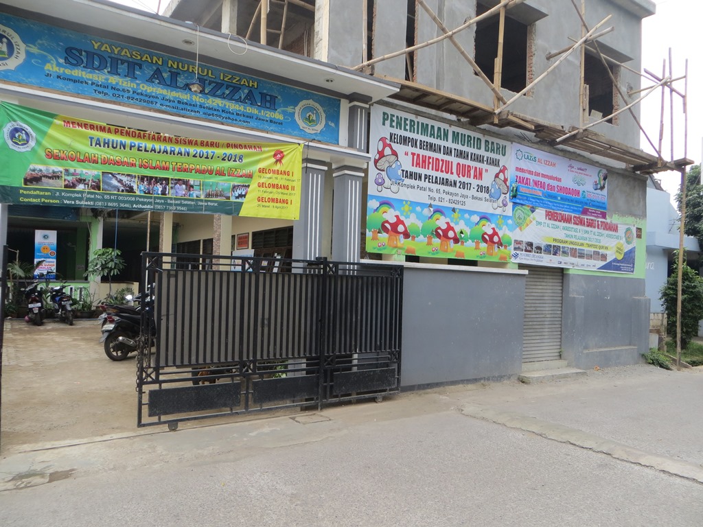 TK-TQ DAN SDIT AL IZZAH Kampus B - Bekasi