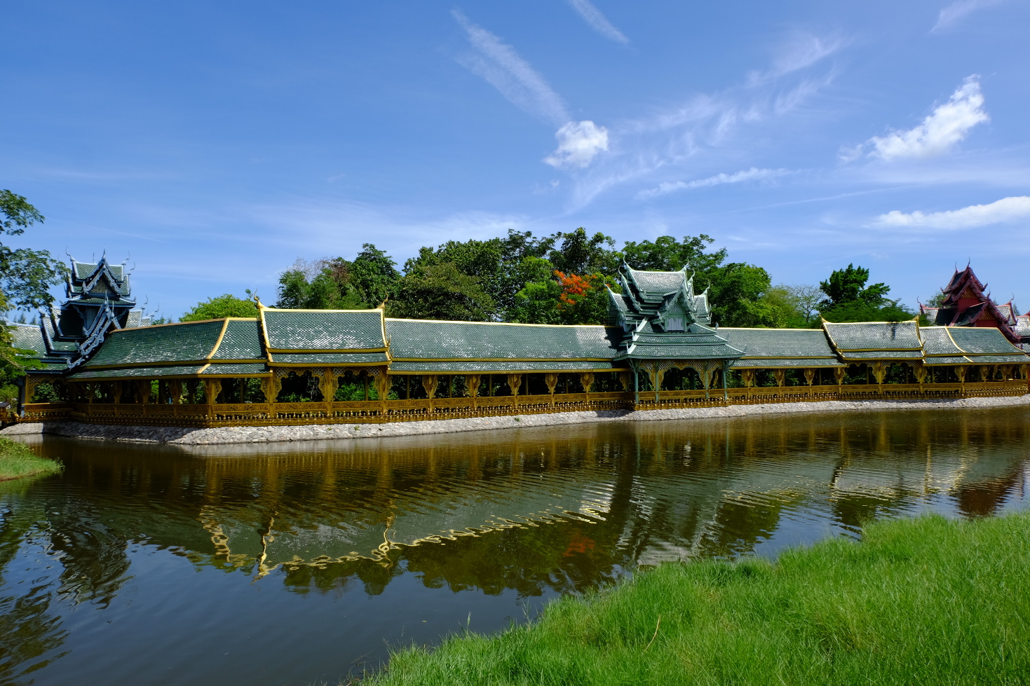 109. A Botanical Garden of Thai Literature