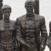 Скульптура «Студенты XIX века» в городе Тюмень