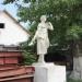 Скульптура «Молочница» в городе Жёлтые Воды