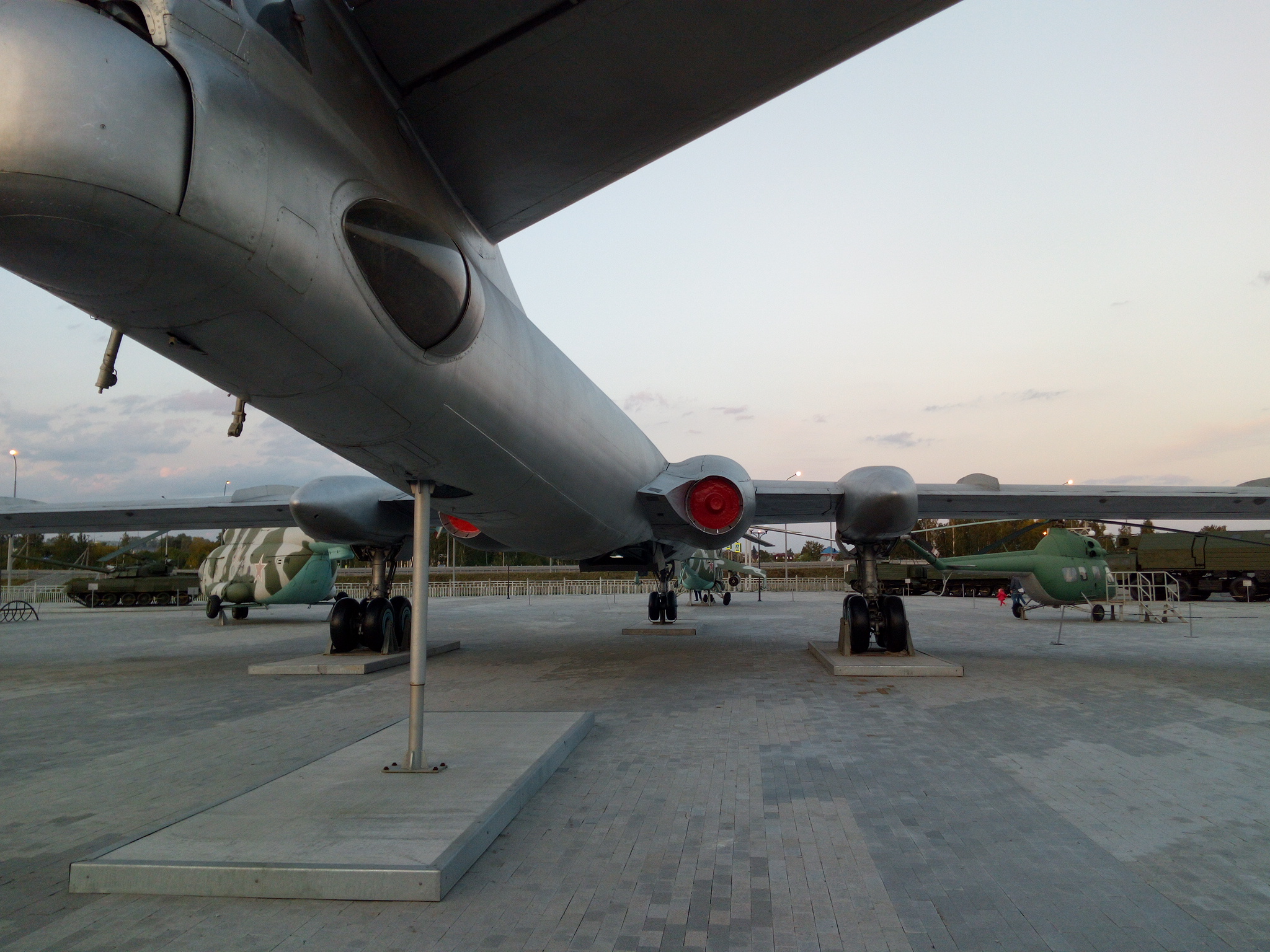 Tupolev Tu-16LL - Verhnyaya Pyshma