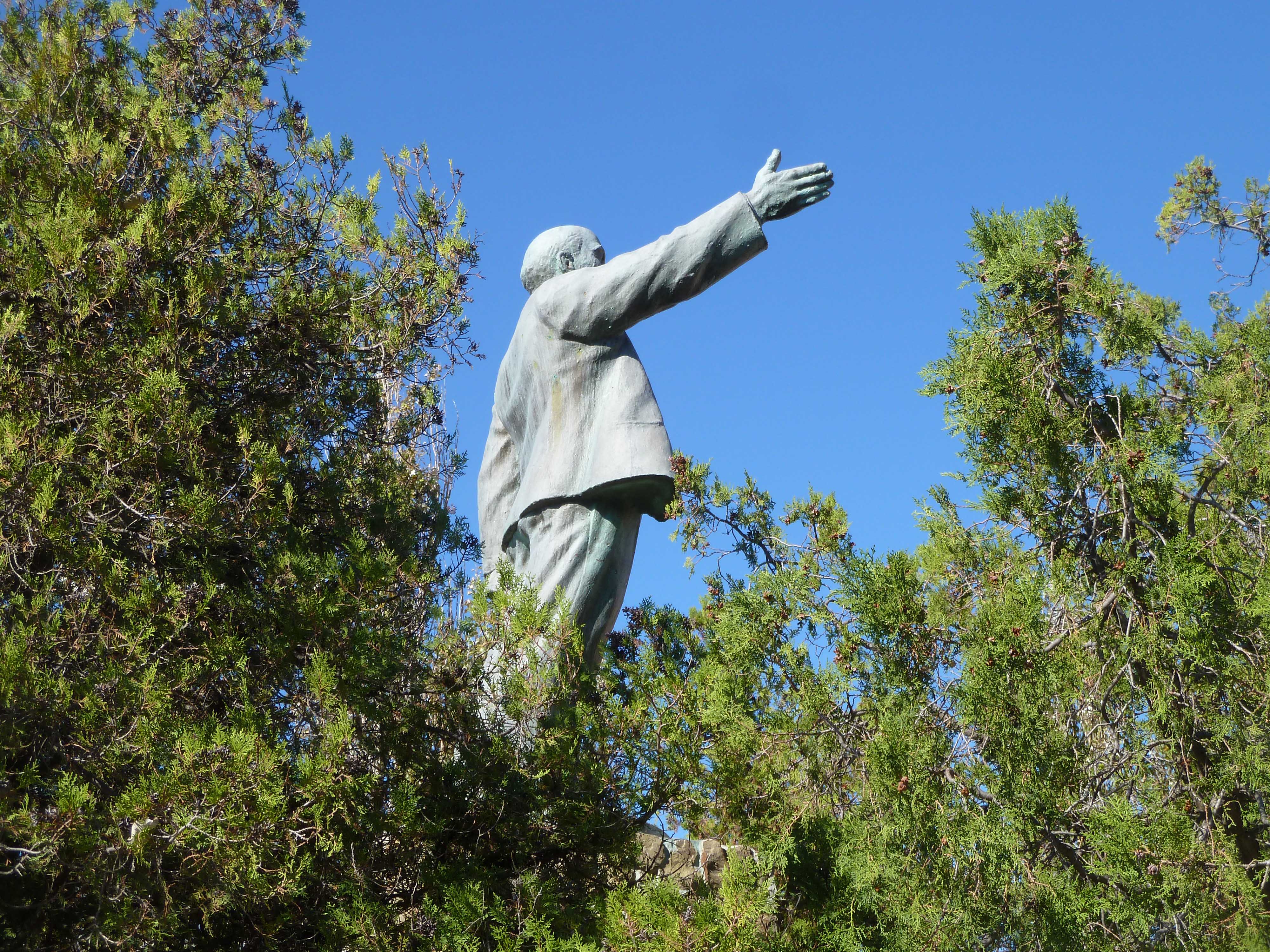 Lenin monument - Ordzhonikidze