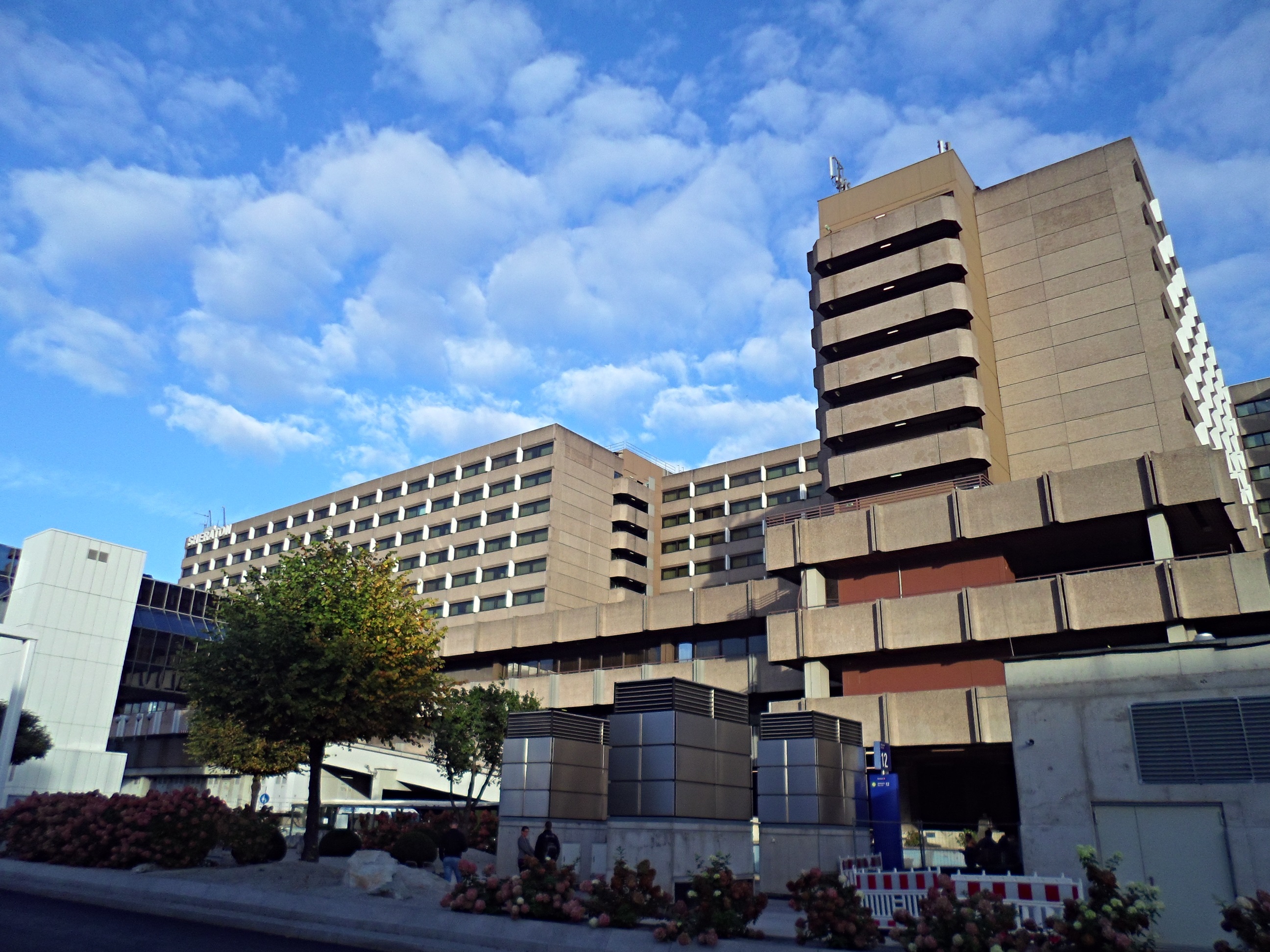 Sheraton Frankfurt Airport Hotel and Conference Center - Frankfurt am Main