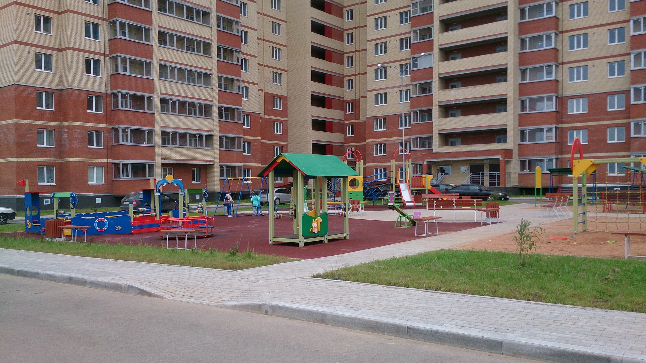 Вологда Новгородская 4 детская площадка
