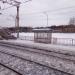 Скамейка для ожидания поездов под крышей в городе Екатеринбург