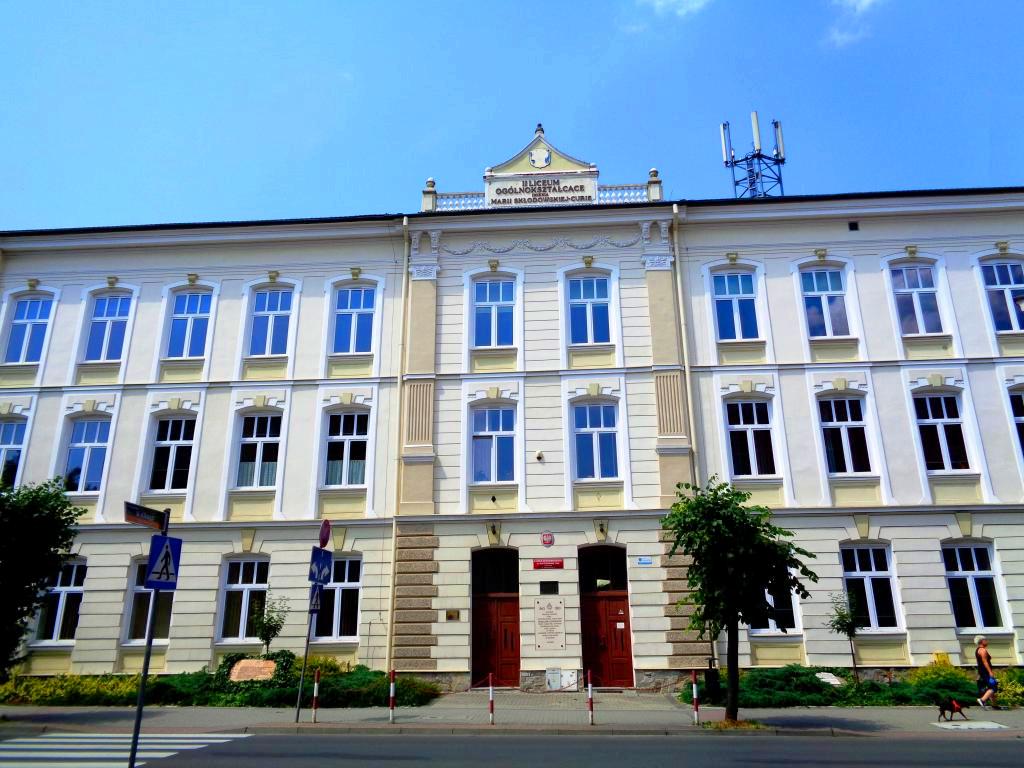 Ii Liceum Ogólnokształcące W Mysłowicach II Liceum Ogólnokształcące - Sanok | secondary education, listed