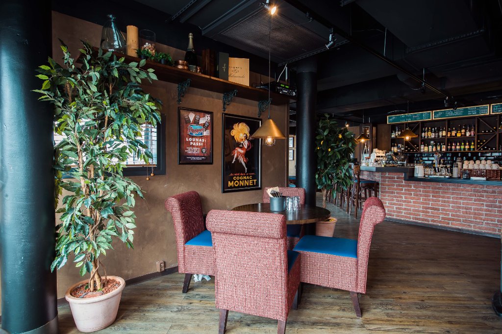 Pepper Bar & Restaurant Nokia