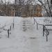 Пешеходный переход через железнодорожные пути в городе Москва
