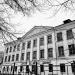 Территория средней школы № 7 в городе Каменск-Шахтинский