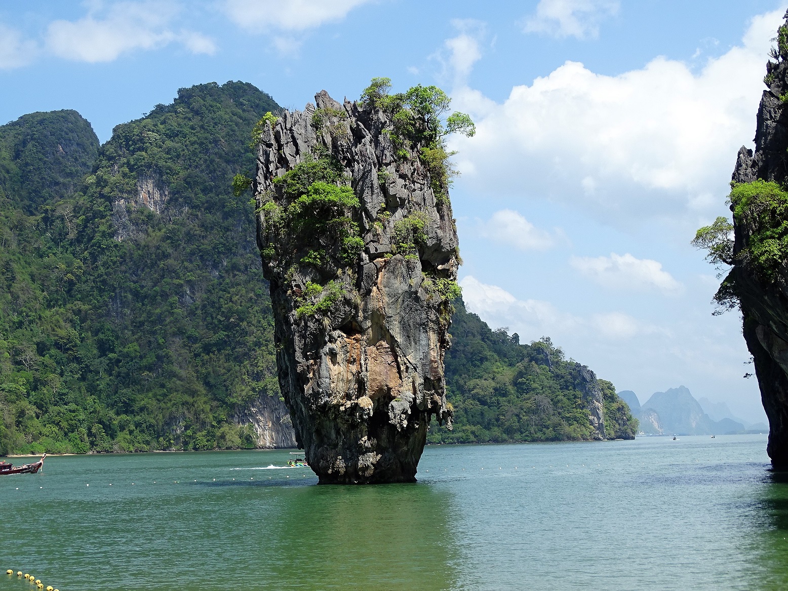 Ko Tapu (James Bond Island) Ko Tapu (James Bond Island)