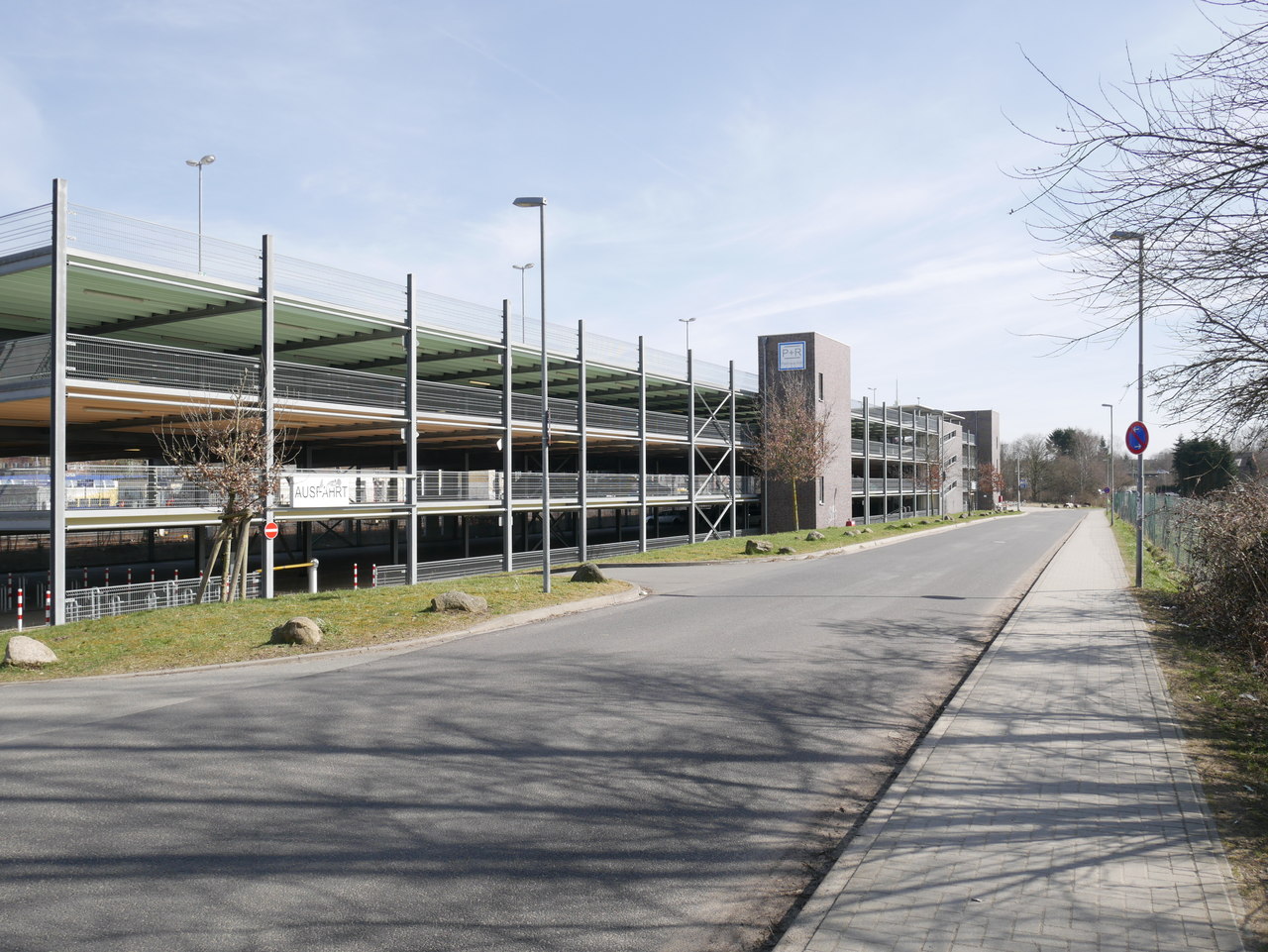 Park And Ride Flughafen Düüseldorf Ratingen Hösel wikimapia.org