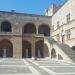 Courtyard of the Palace (en) στην πόλη Ρόδος (πόλη)