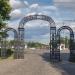 Восточные ворота в парк им. Шкулёва в городе Москва