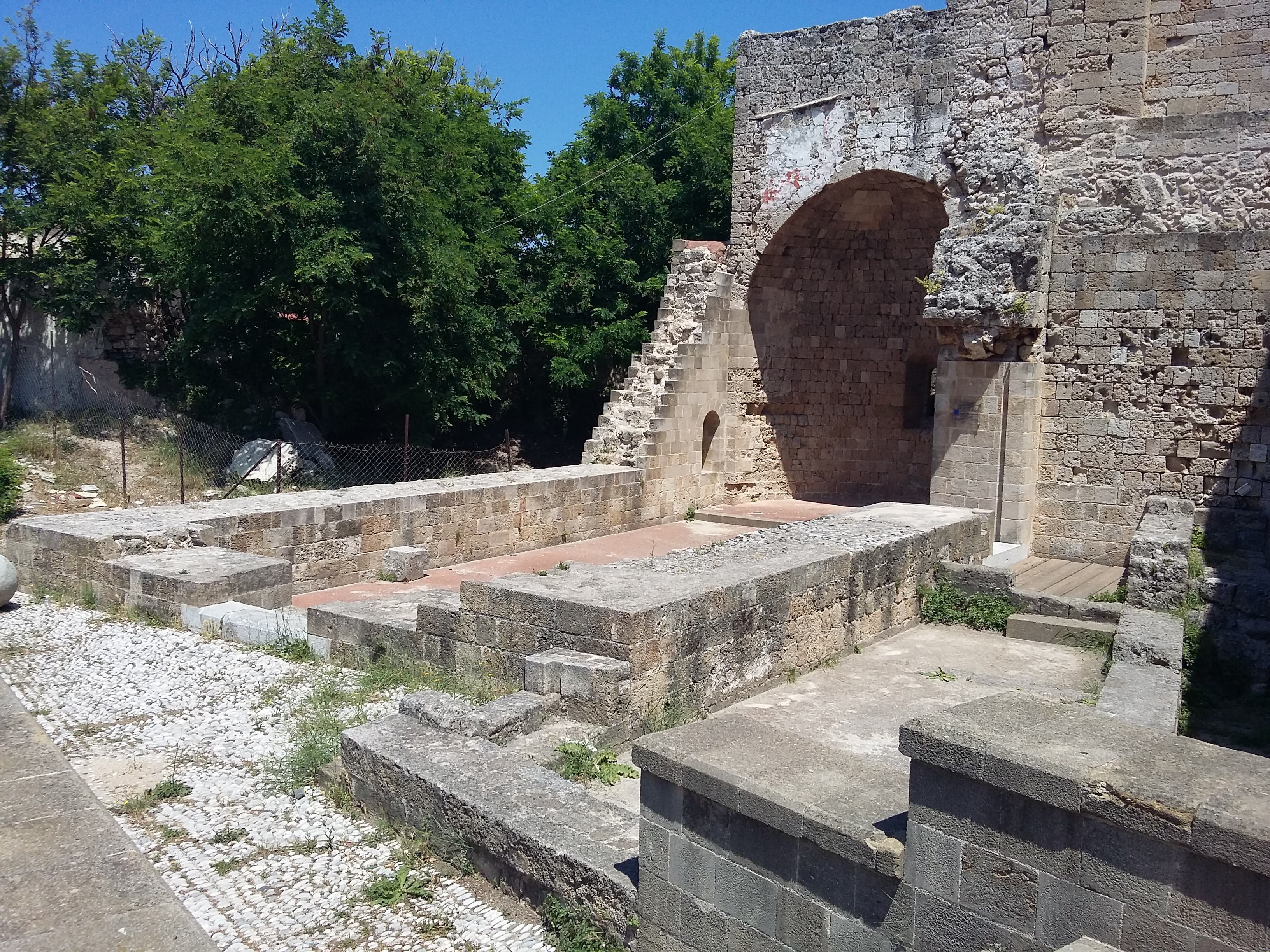 Unlocking The Mysteries Of Medieval Church Life - mq87ye1