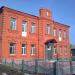 Старое здание больницы в городе Середина-Буда