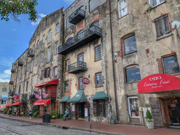 The Boar's Head Grill and Tavern Savannah,