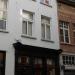 Winkelhuis in neo-classicistische stijl (nl) in Antwerp city