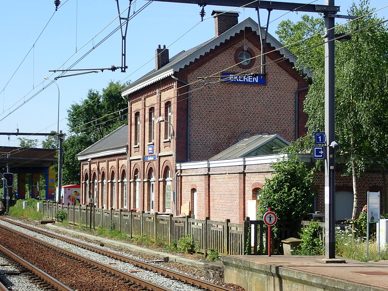 Railway station Ekeren