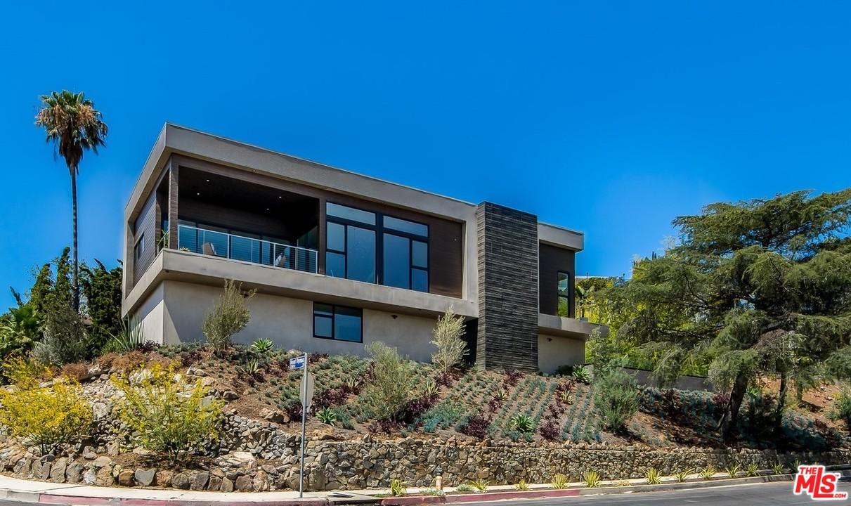 2300 Mount Olympus Los Angeles, California