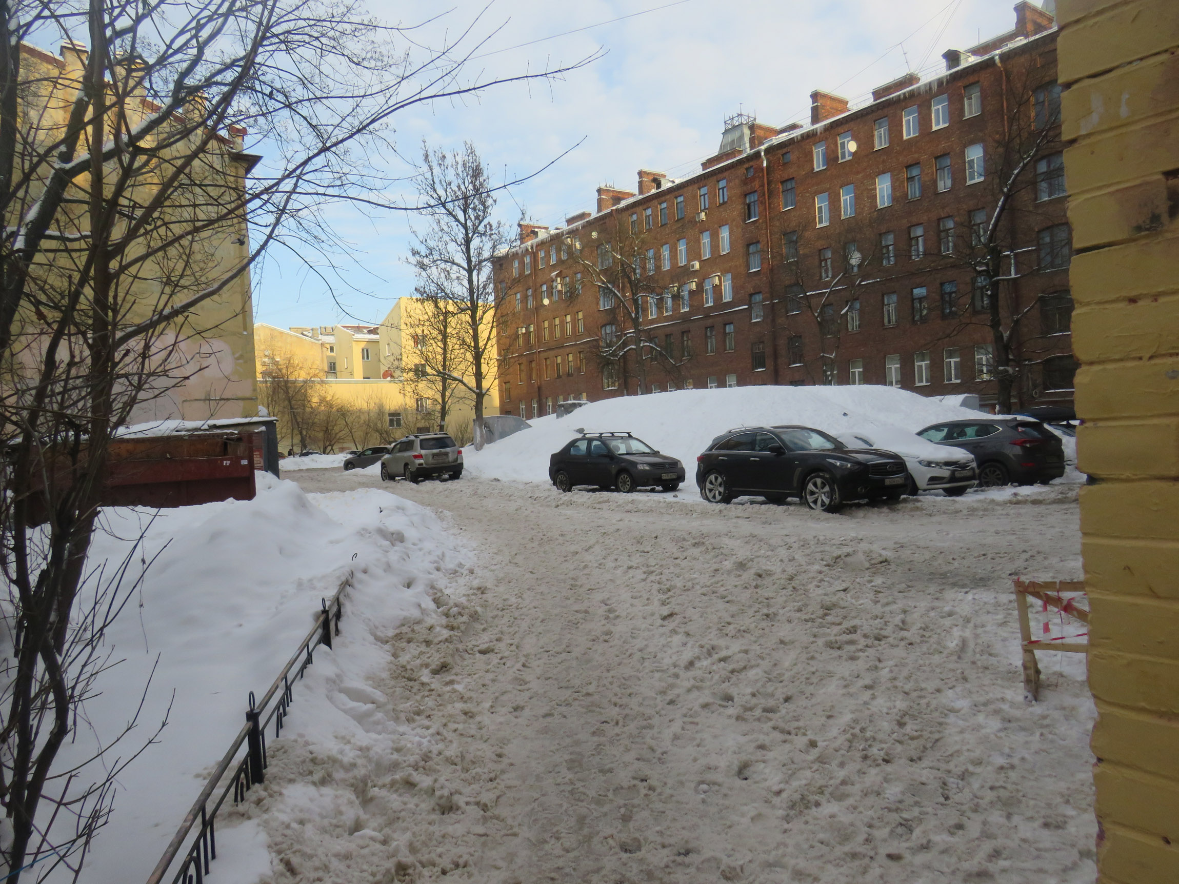 air-raid-shelter-saint-petersburg-pyataya-liniya-v-o-46