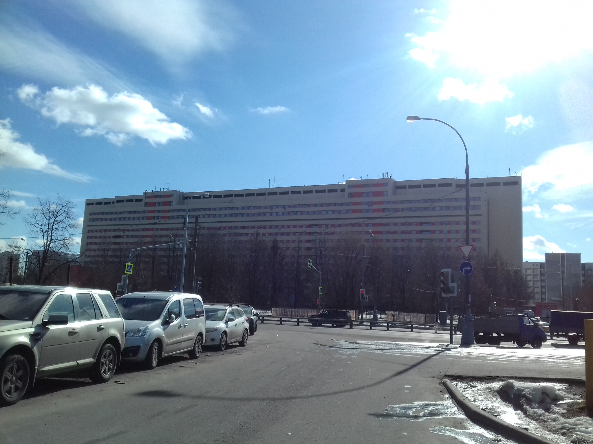 Главный корпус Городской клинической больницы им. С. С. Юдина - Москва