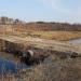 Дамба через канал в городе Безлюдовка