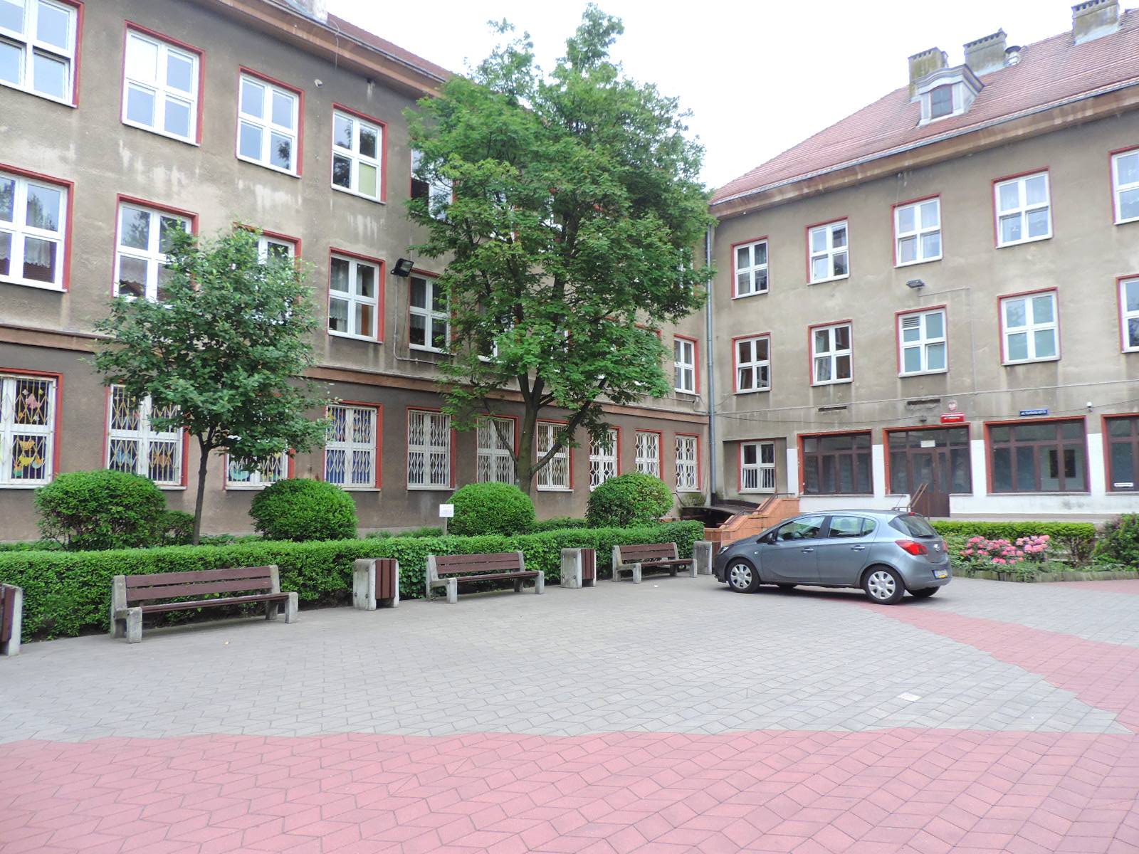 Gimnazjum Nr 2 Kamienna Góra Gimnazjum nr 2 - Warszawa