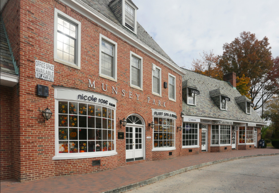 Munsey Park Center Building Munsey Park, New York