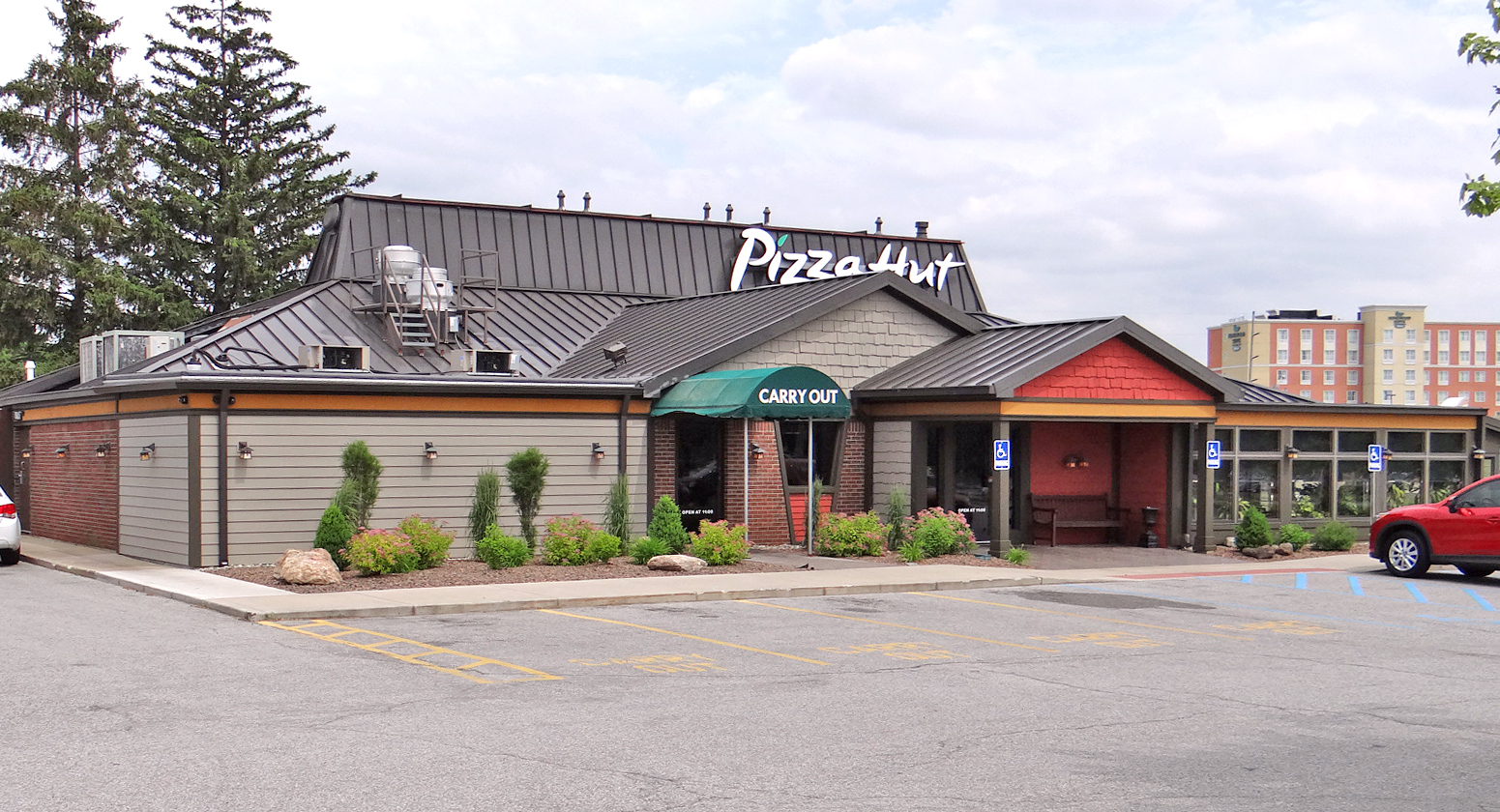 Pizza Hut Fort Wayne, Indiana Coventry Lane, 5735