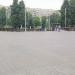 Площадь в центре сквера в городе Москва