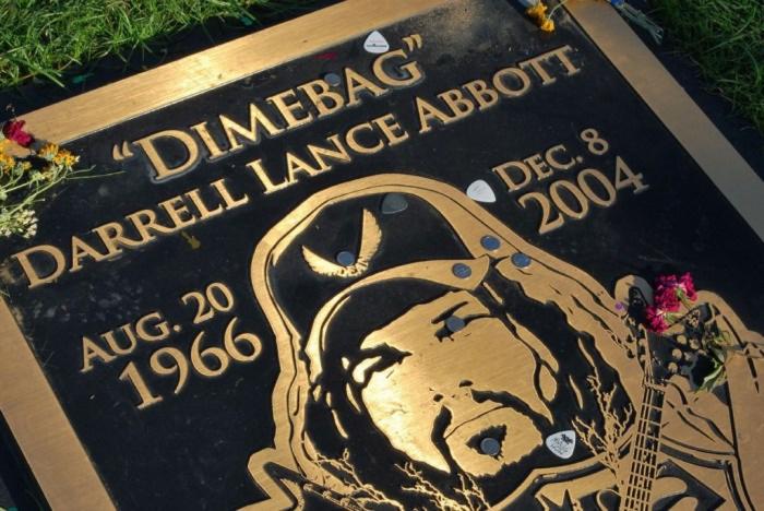 Darrell Lance “Dimebag” Abbott (1966-2004) - Mémorial Find a Grave