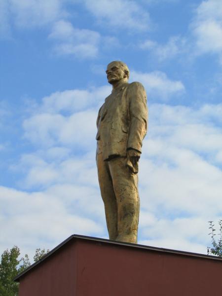 Памятник В.И. Ленину   Гремячинск image 2