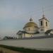 Святой двор в городе Остров