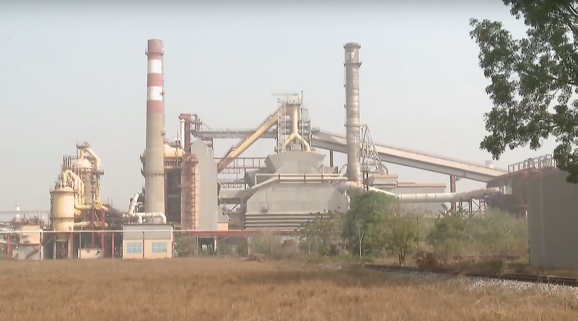Steel Plant Explosion: Community Grieves For Timothy Quinn And His Family - rp1eh8d