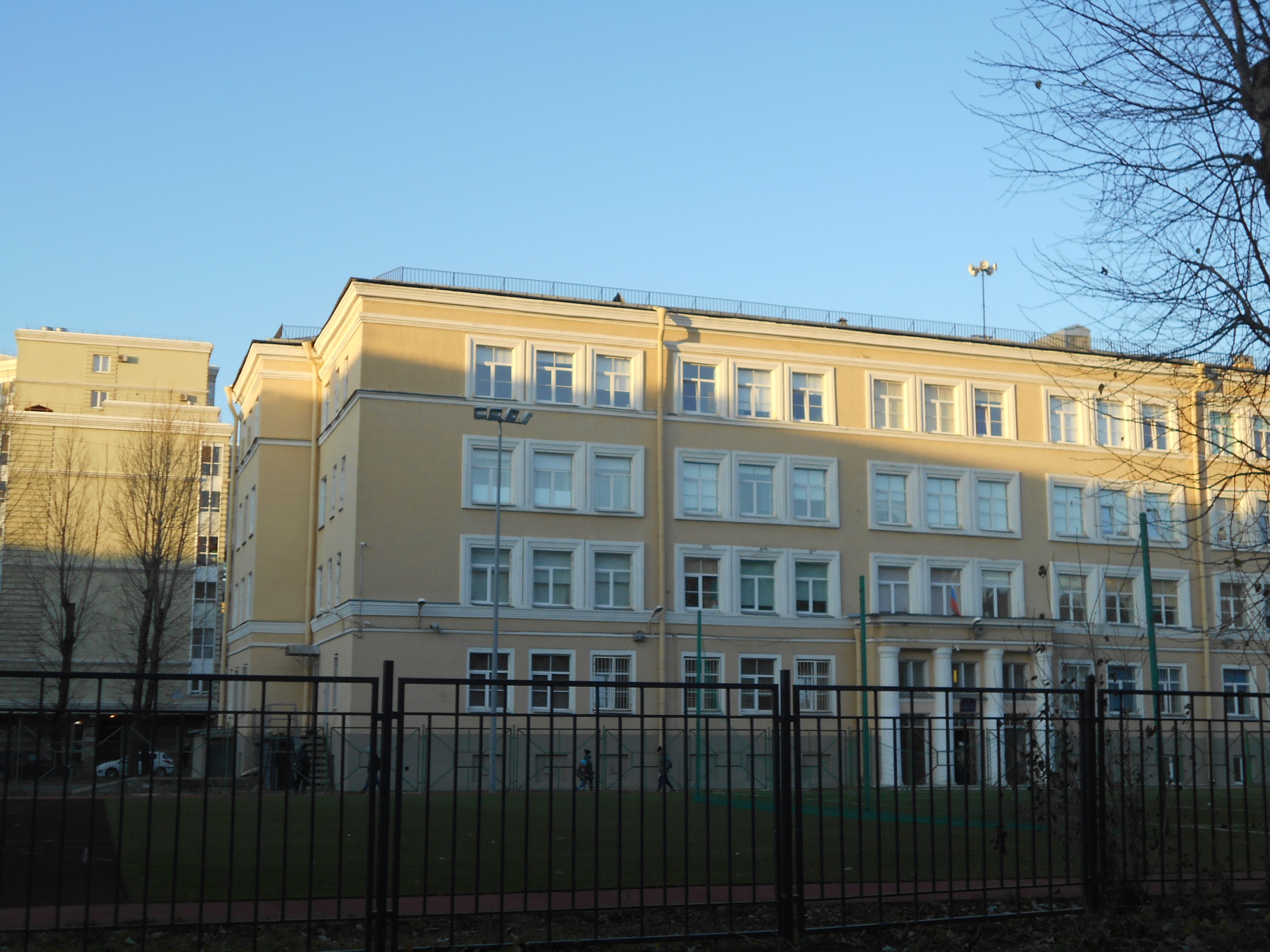 Школа 270