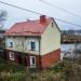 Жилой дом у реки в городе Гвардейск