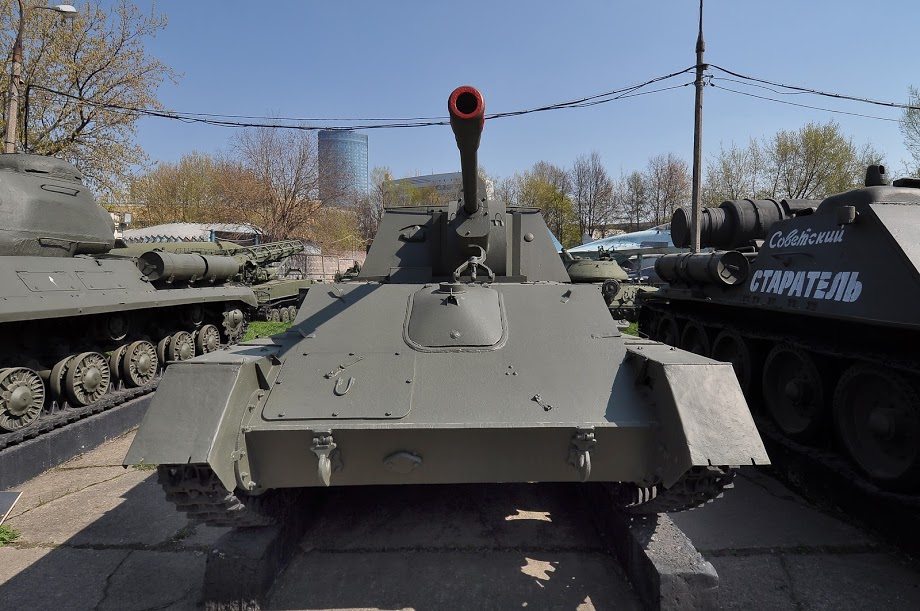 Soviet Self-propelled Gun SU-76M - Moscow