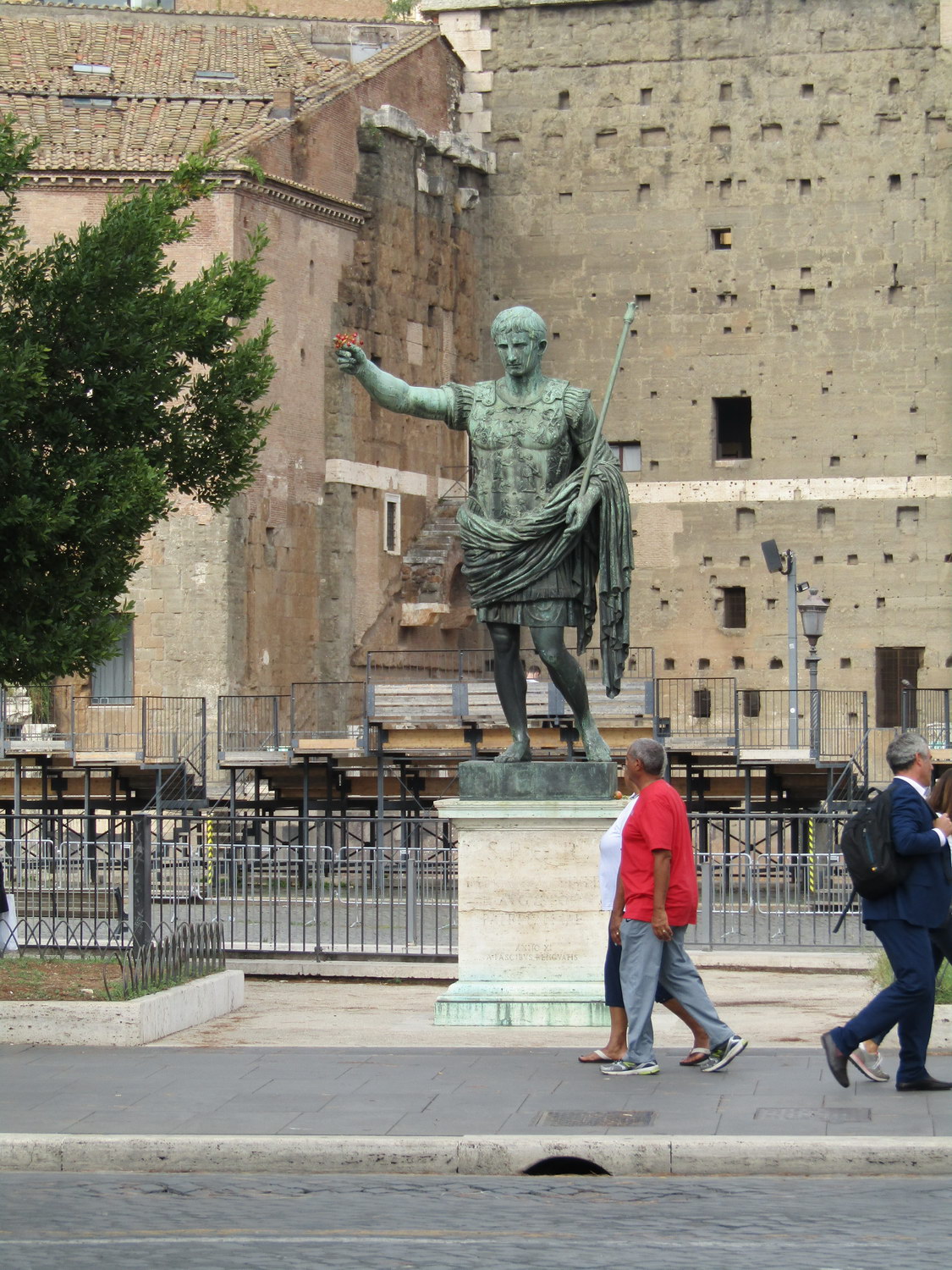 Emperor Augustus Statue - Rome