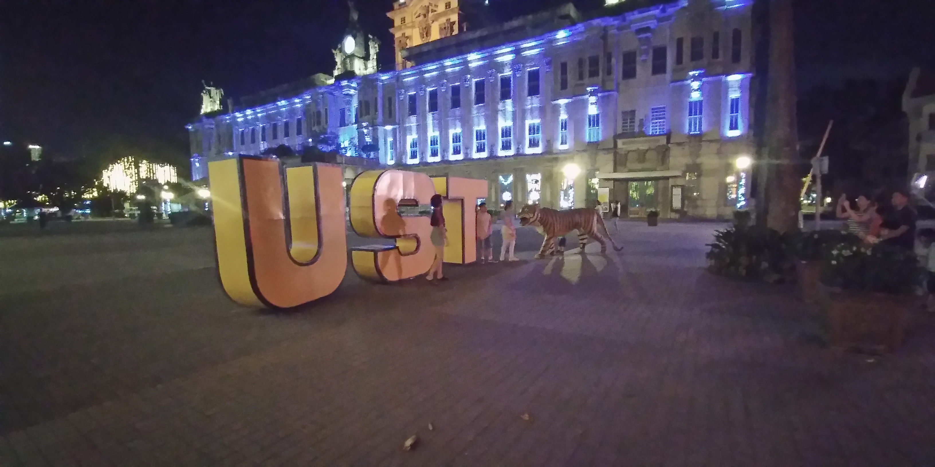 ust-signage-manila