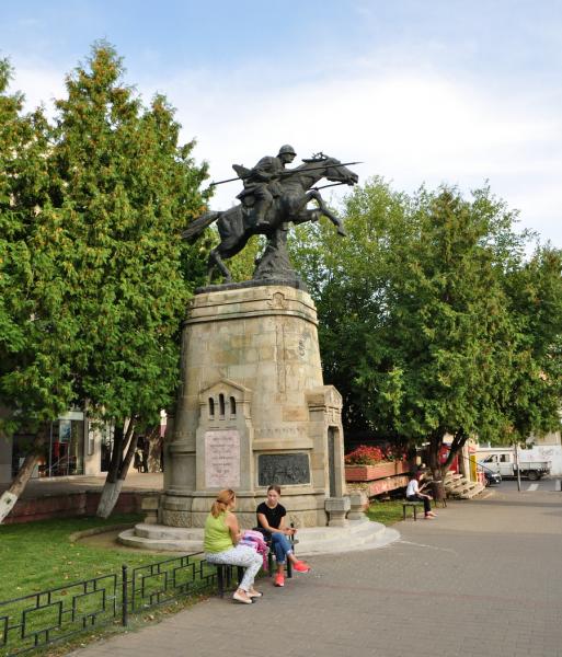 Statuia Cavaleristului în atac - Municipiul Iaşi