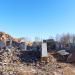 Развалины нежилого здания в городе Комсомольск-на-Амуре