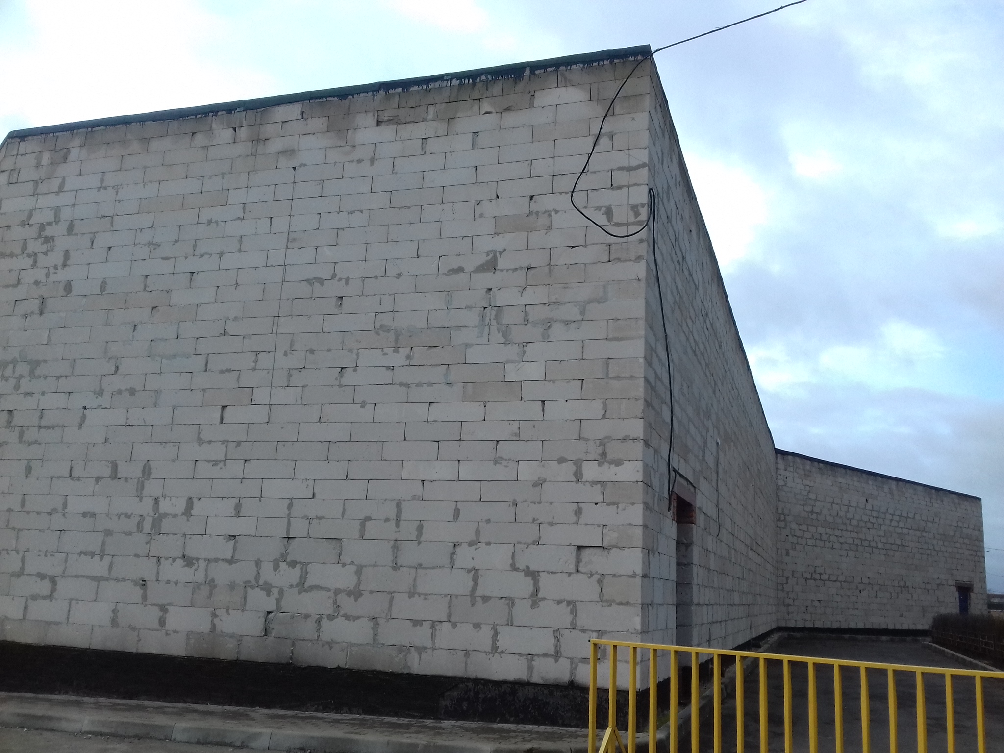 Building materials store Lobnya