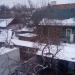 Крытая галерея над временным пешеходным проходом к пешеходному мосту в городе Нахабино