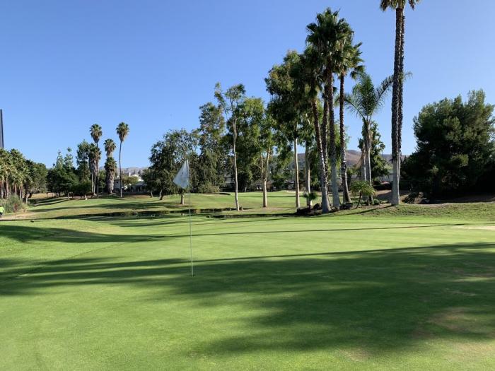 Lake Lindero Country Club Agoura Hills, California