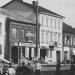 Жилой дом 1-й половины XIX века с магазином в городе Боровичи