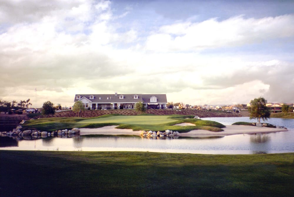 The Links at Riverlakes Ranch Bakersfield, California golf course