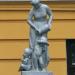 Скульптура «Мать с детьми» (ru) in Homieĺ city