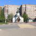 Территория церкви святого преподобного Макария, митрополита Алтайского в Дзержинском в городе Дзержинский